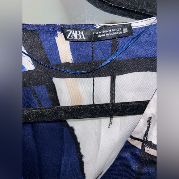 Zara Dress - Picture 4 of 4